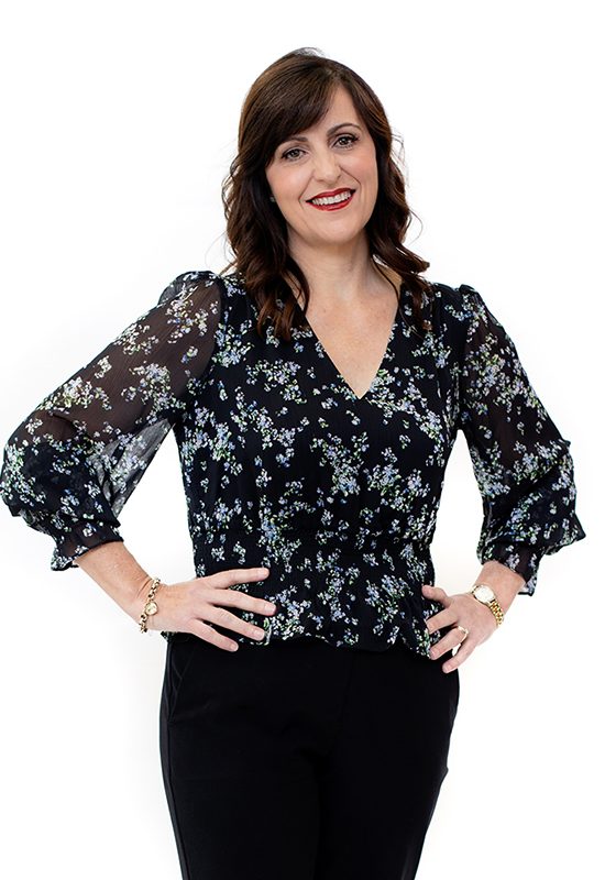 Tania Tania